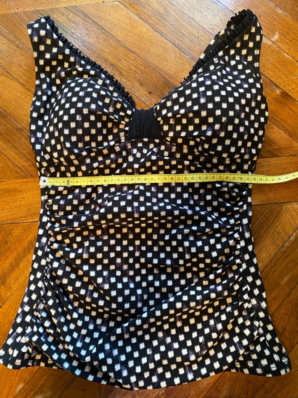 Gottex Black and White Patterned Swim Top 34D Size L Tankini Supportive Ruffle - Picture 8 of 9
